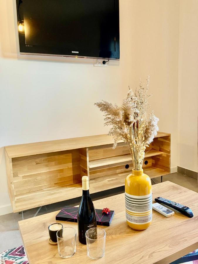 Sud , Quartier Residentiel Apartment *